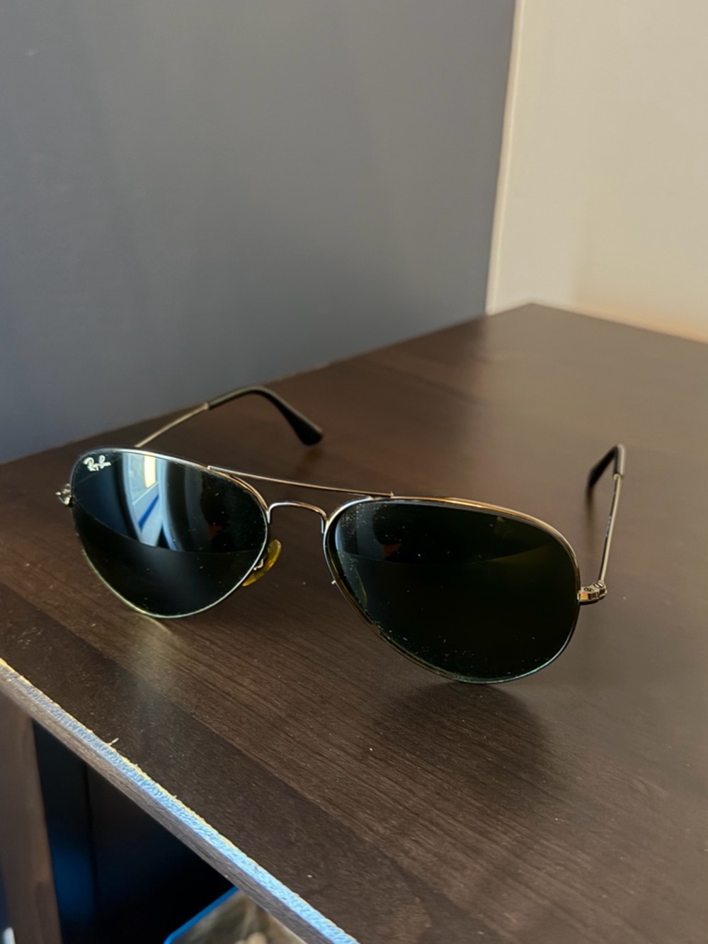 Ray-Ban Aviator Sunglasses in Gold with Dark Green Lenses - RB3025 58o14-135